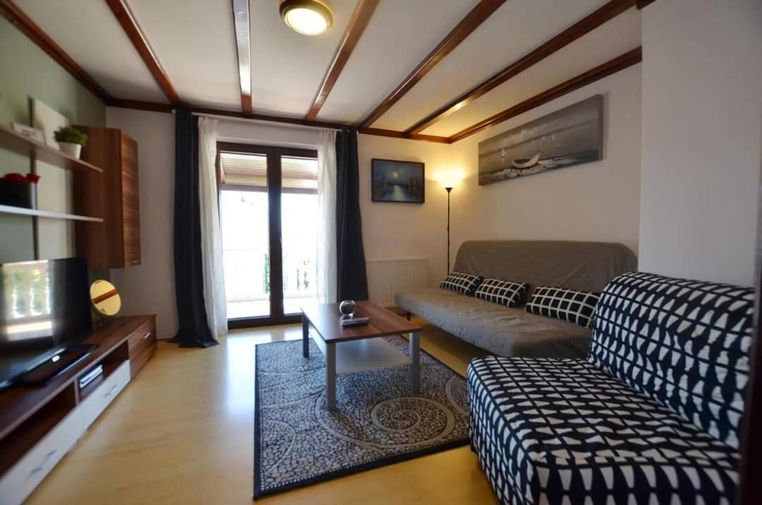 Tony Apartments Ровинь Экстерьер фото
