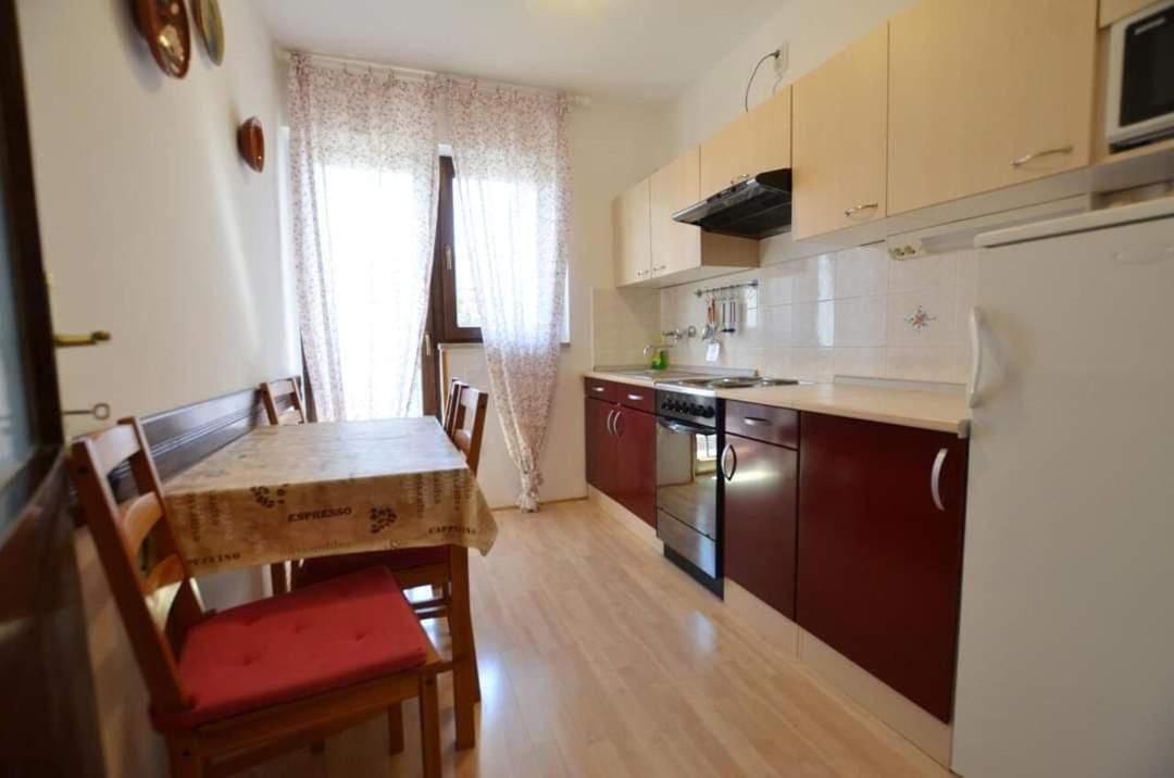 Tony Apartments Ровинь Номер фото